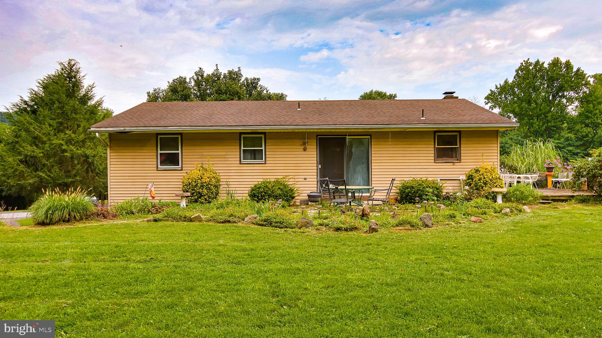 23 Barbara Dr