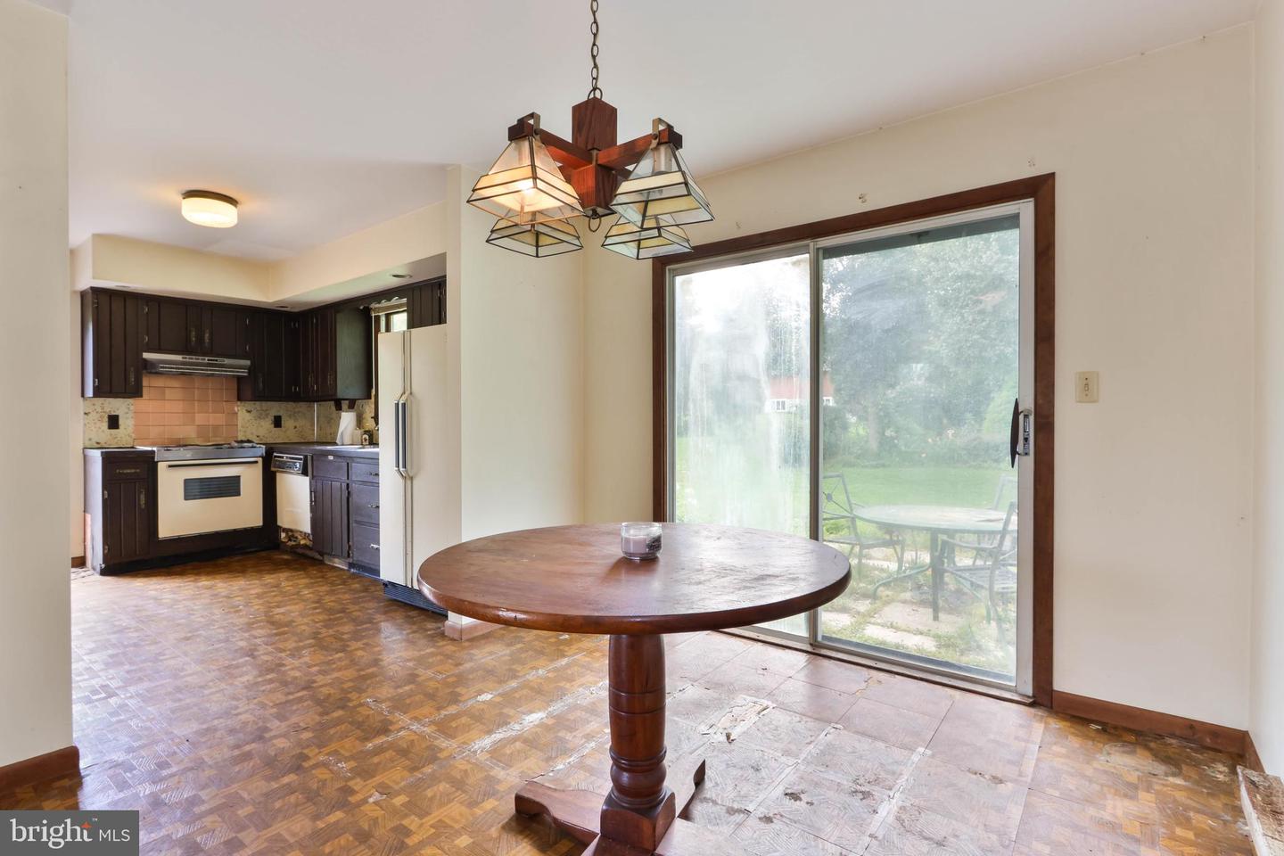 23 Barbara Dr