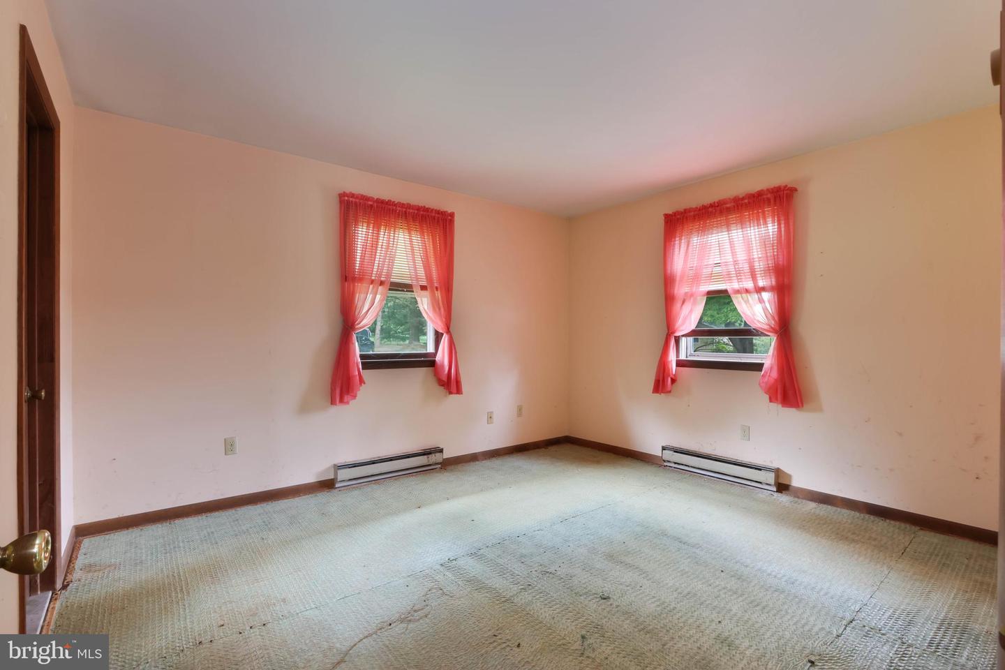 23 Barbara Dr
