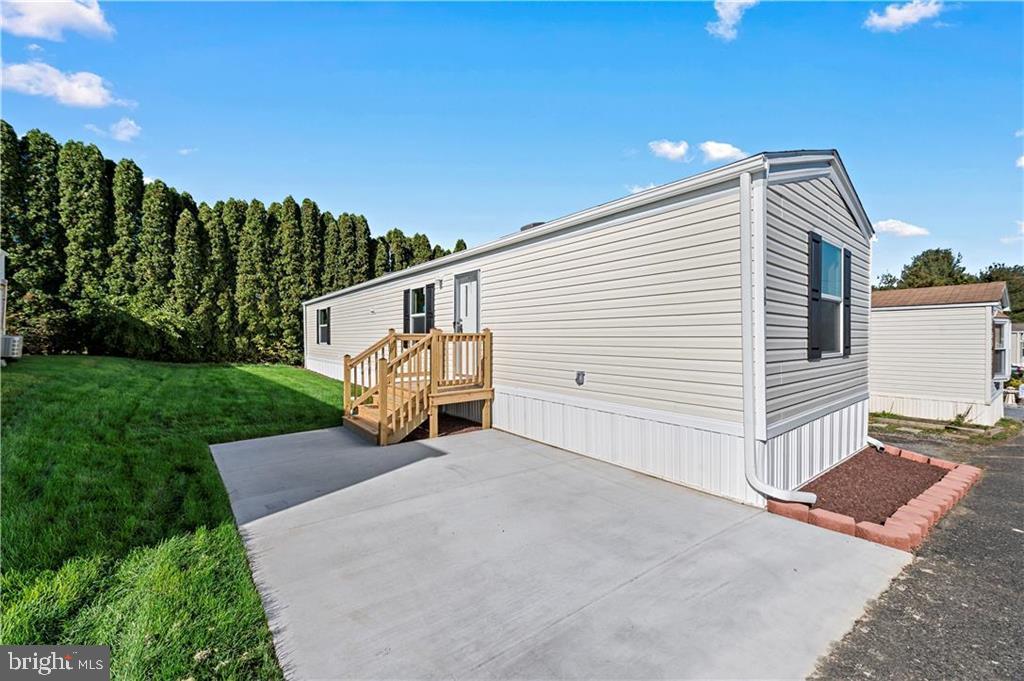 10 Woodland Ln #Lot 10