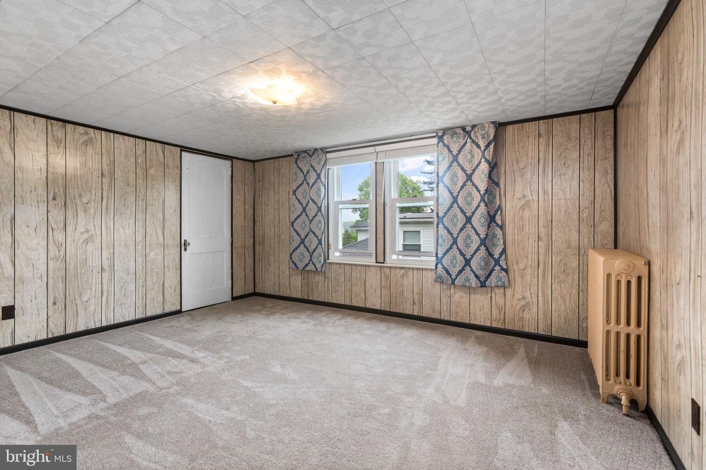 364 Northmont Ave