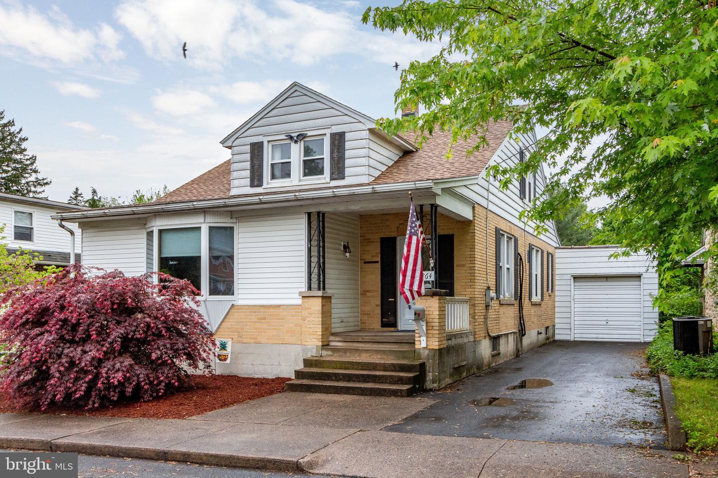 364 Northmont Ave