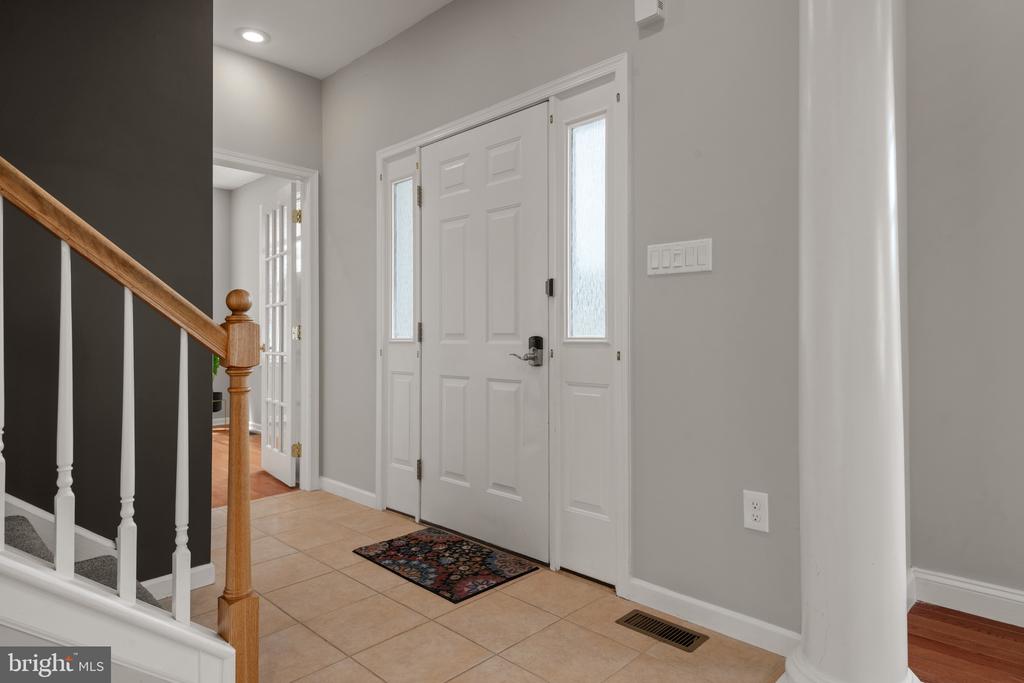 102 Serenity Ct