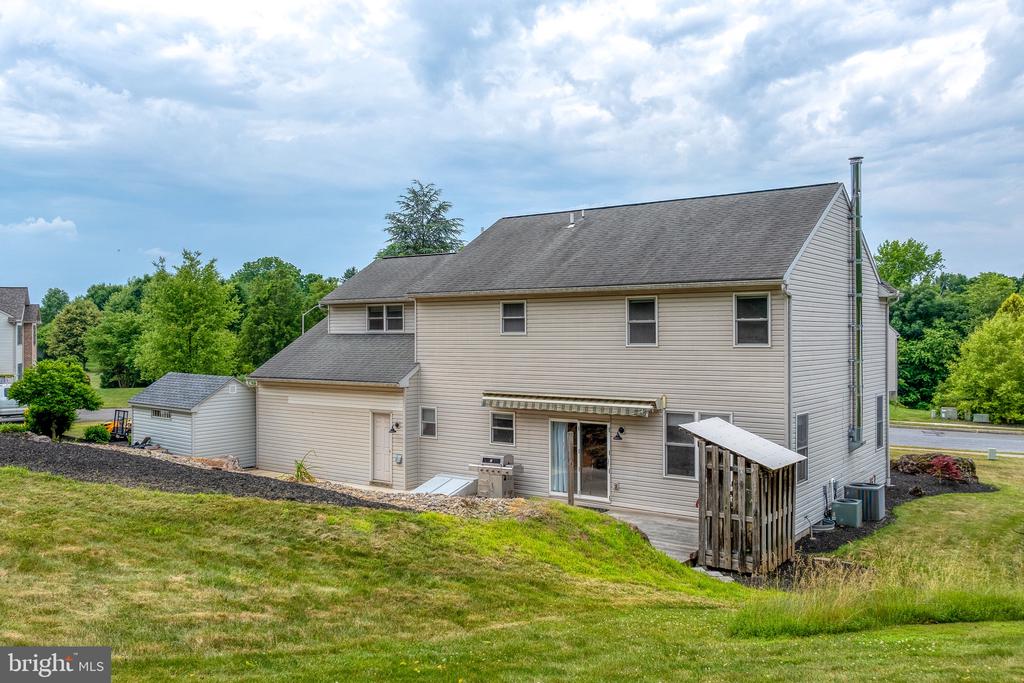 102 Serenity Ct