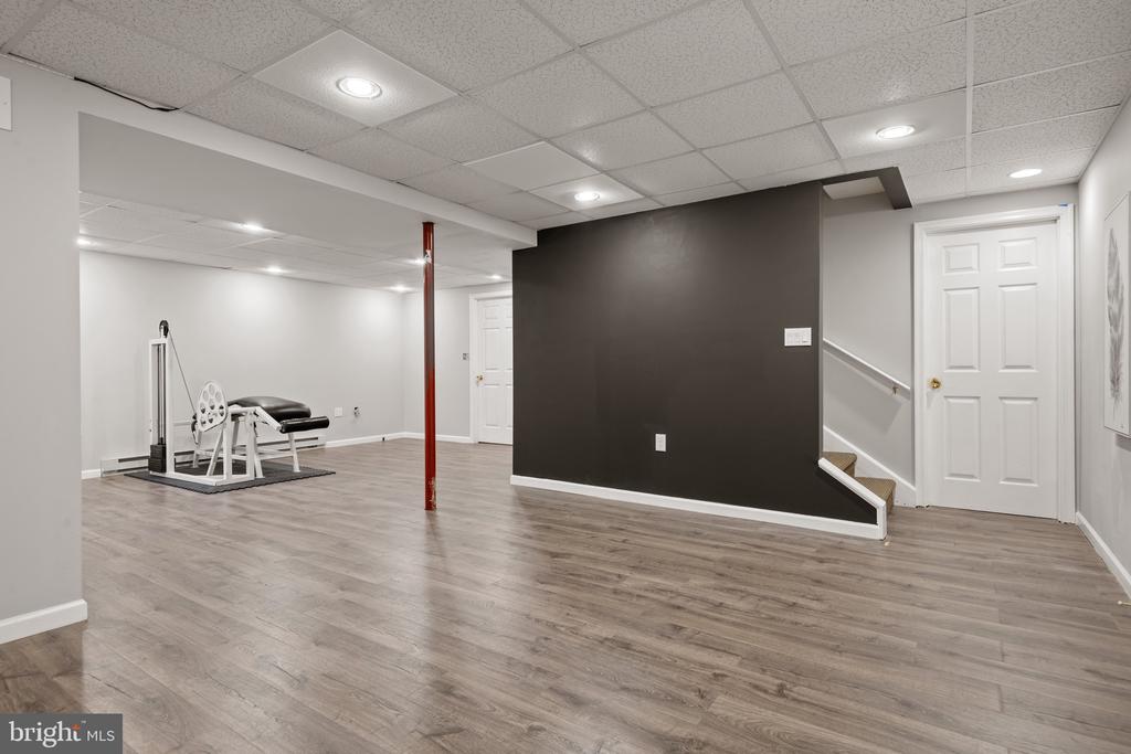 102 Serenity Ct