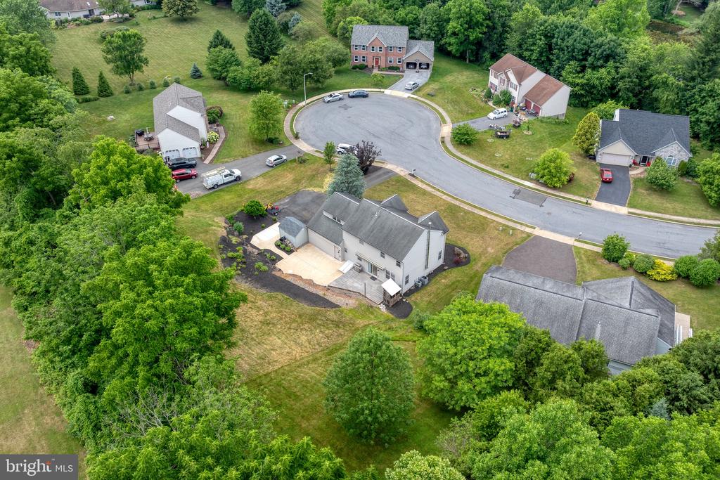 102 Serenity Ct