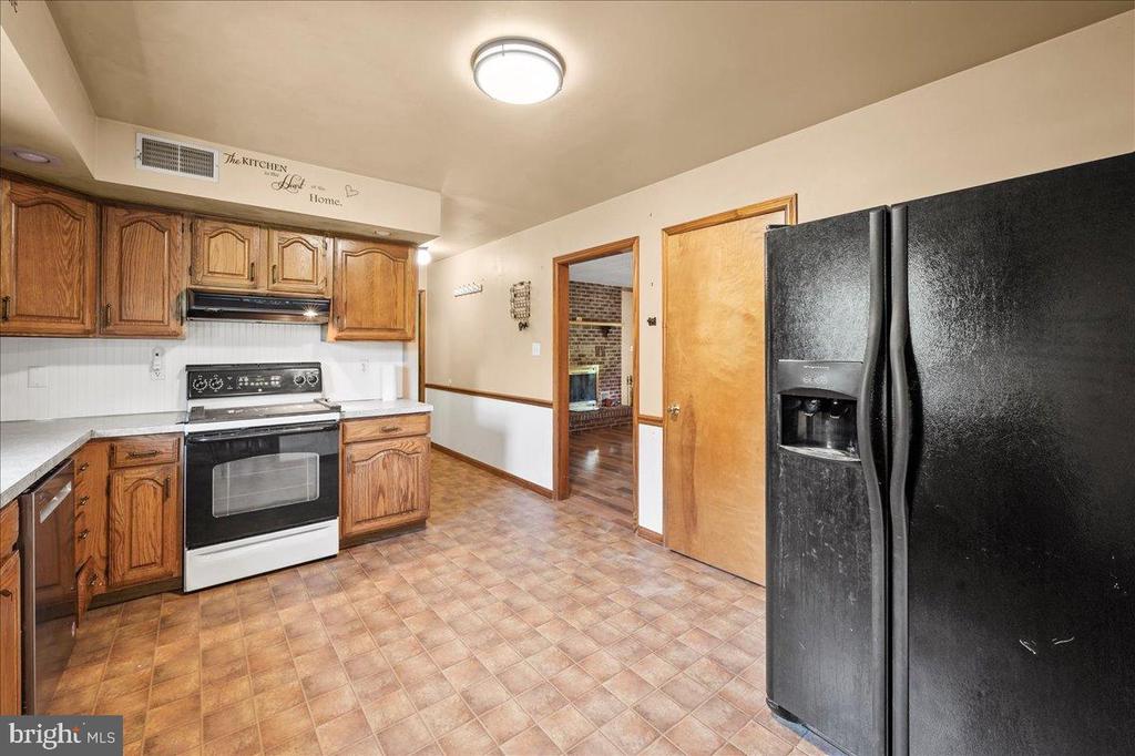 145 FREDERICKSVILLE ROAD