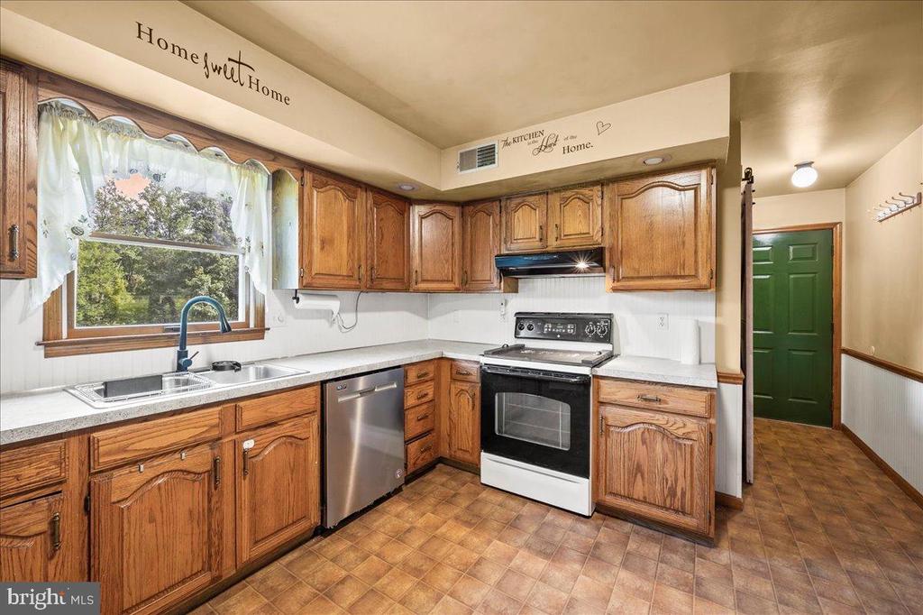 145 FREDERICKSVILLE ROAD