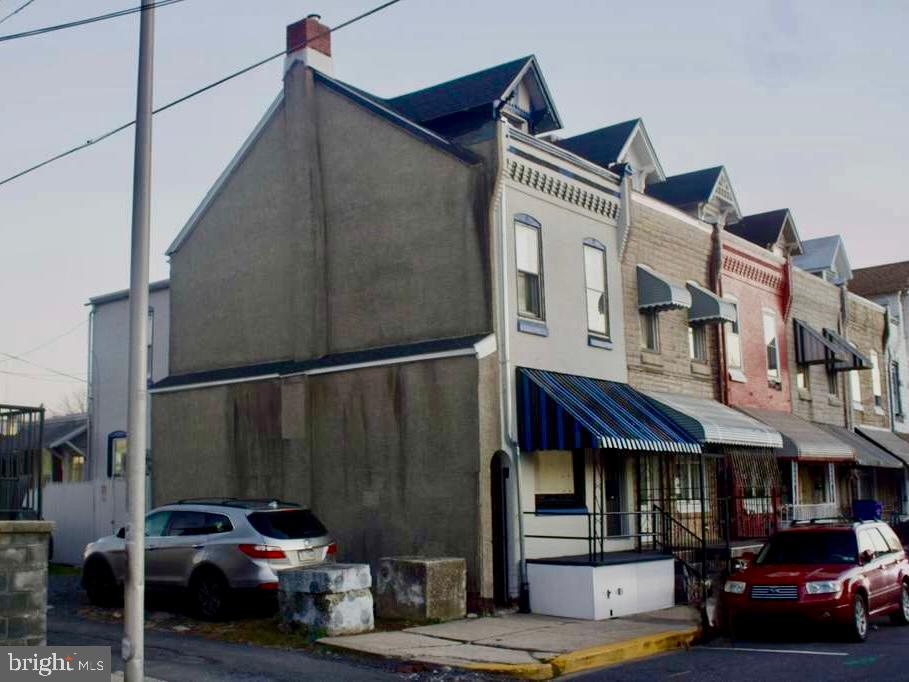 355 MCKNIGHT STREET