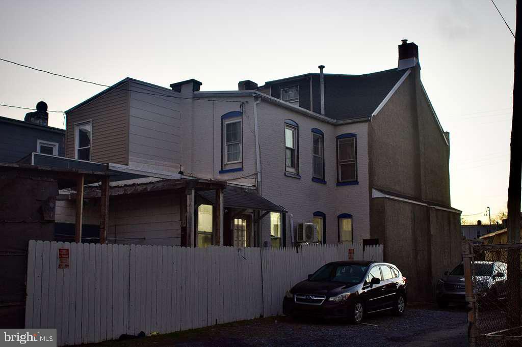 355 MCKNIGHT STREET