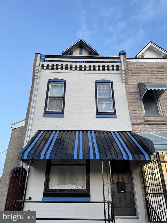 355 MCKNIGHT STREET