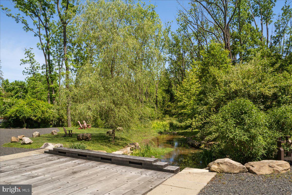 2499 AQUETONG ROAD
