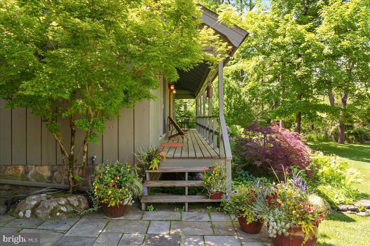 2499 AQUETONG ROAD