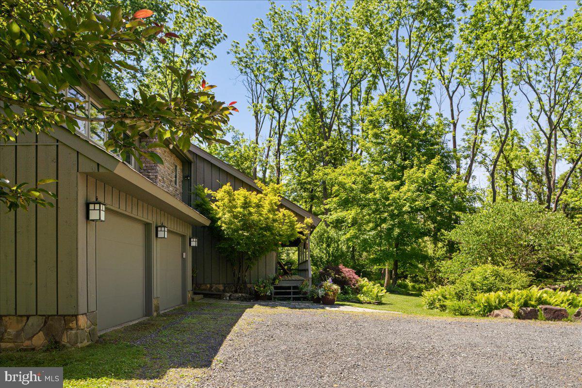 2499 AQUETONG ROAD