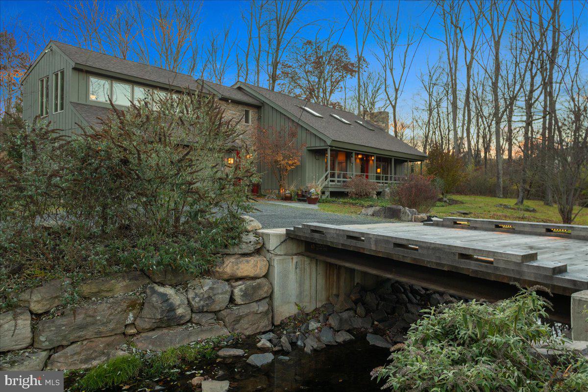 2499 AQUETONG ROAD