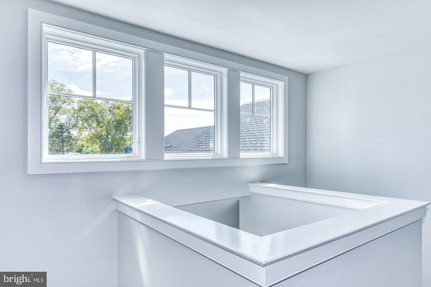 155 N Main STREET Unit: 6