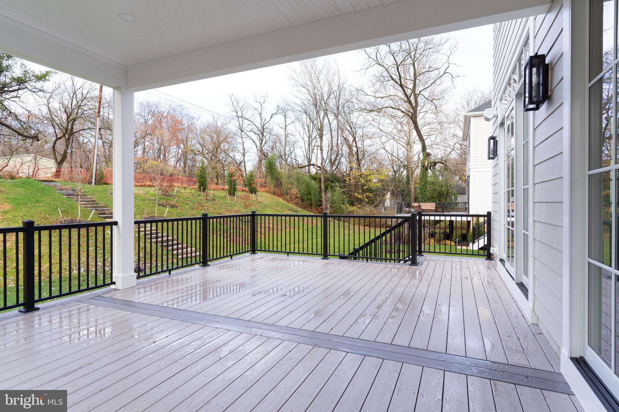 155 N Main STREET Unit: 6