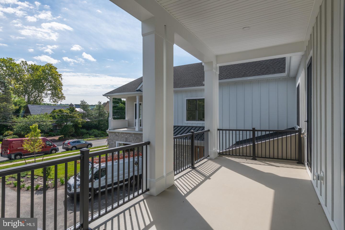 155 N Main STREET Unit: 6