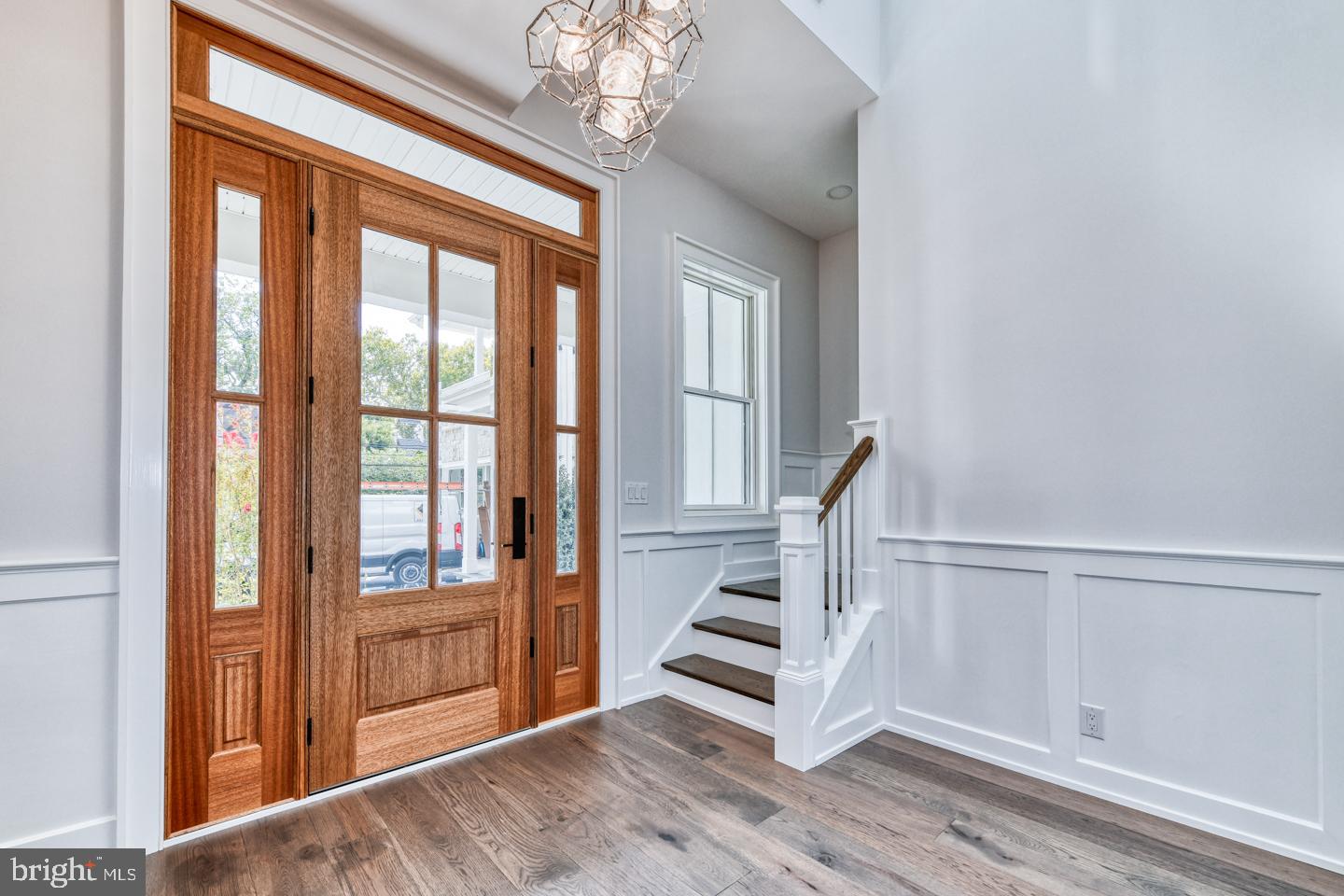 155 N Main STREET Unit: 6