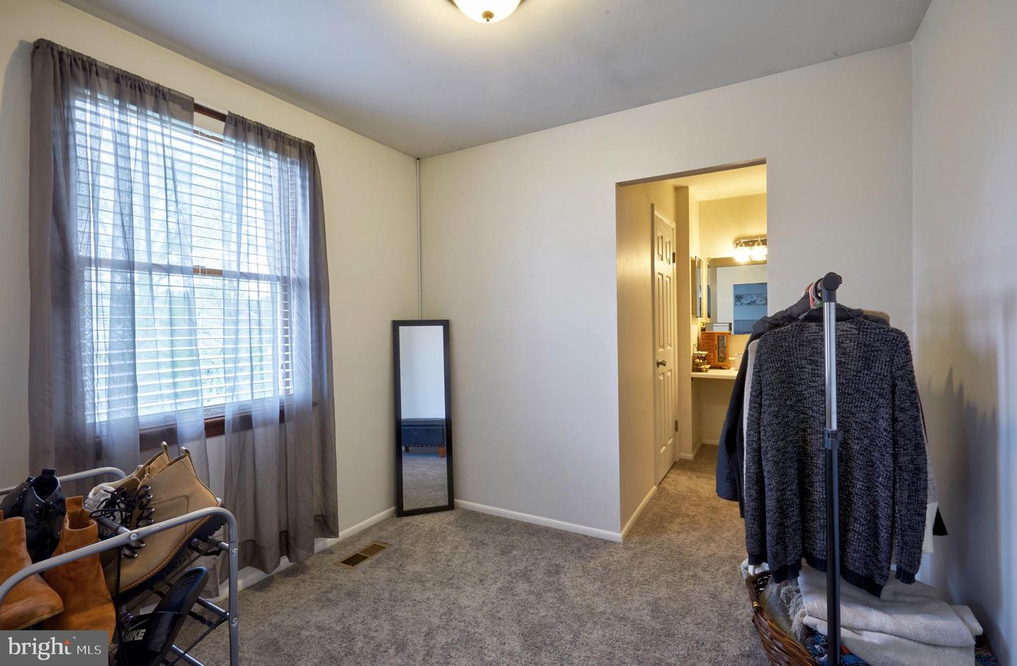 6437 Thomas Paine Ct