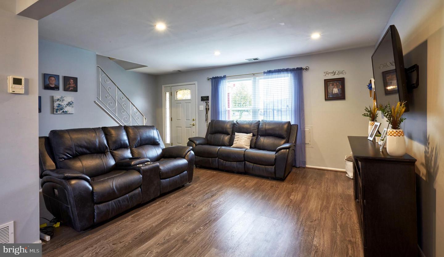 6437 Thomas Paine Ct