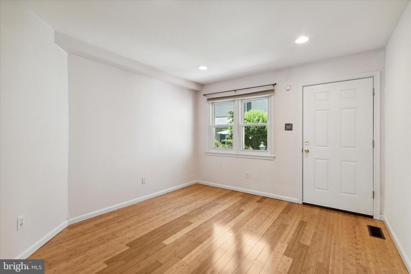 1413 Kathleen Ct