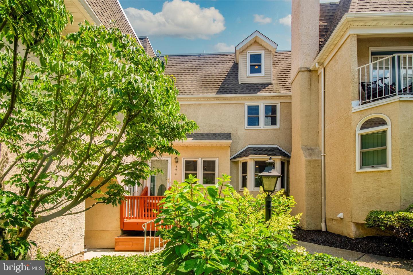 1413 Kathleen Ct
