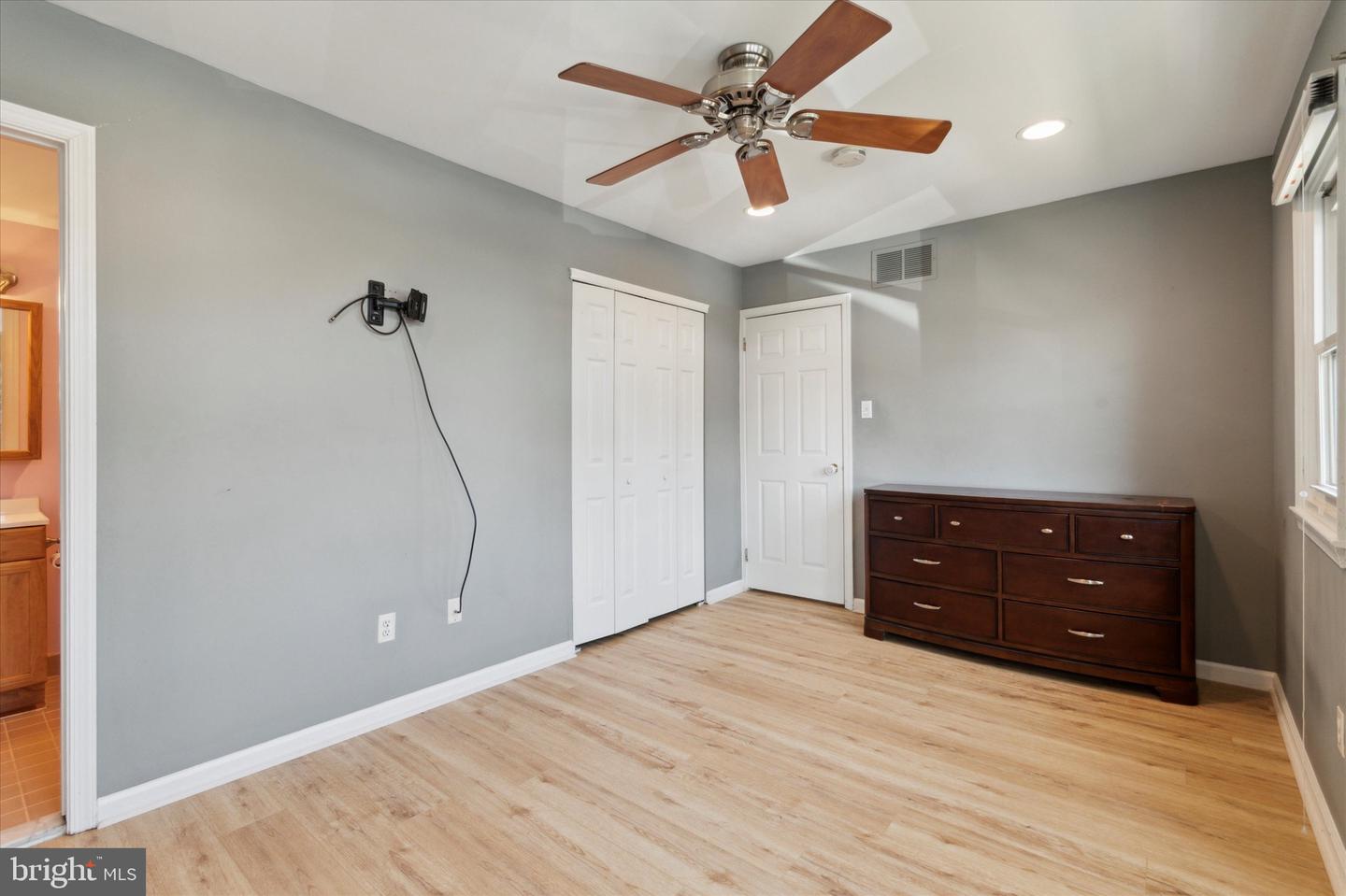 1413 Kathleen Ct