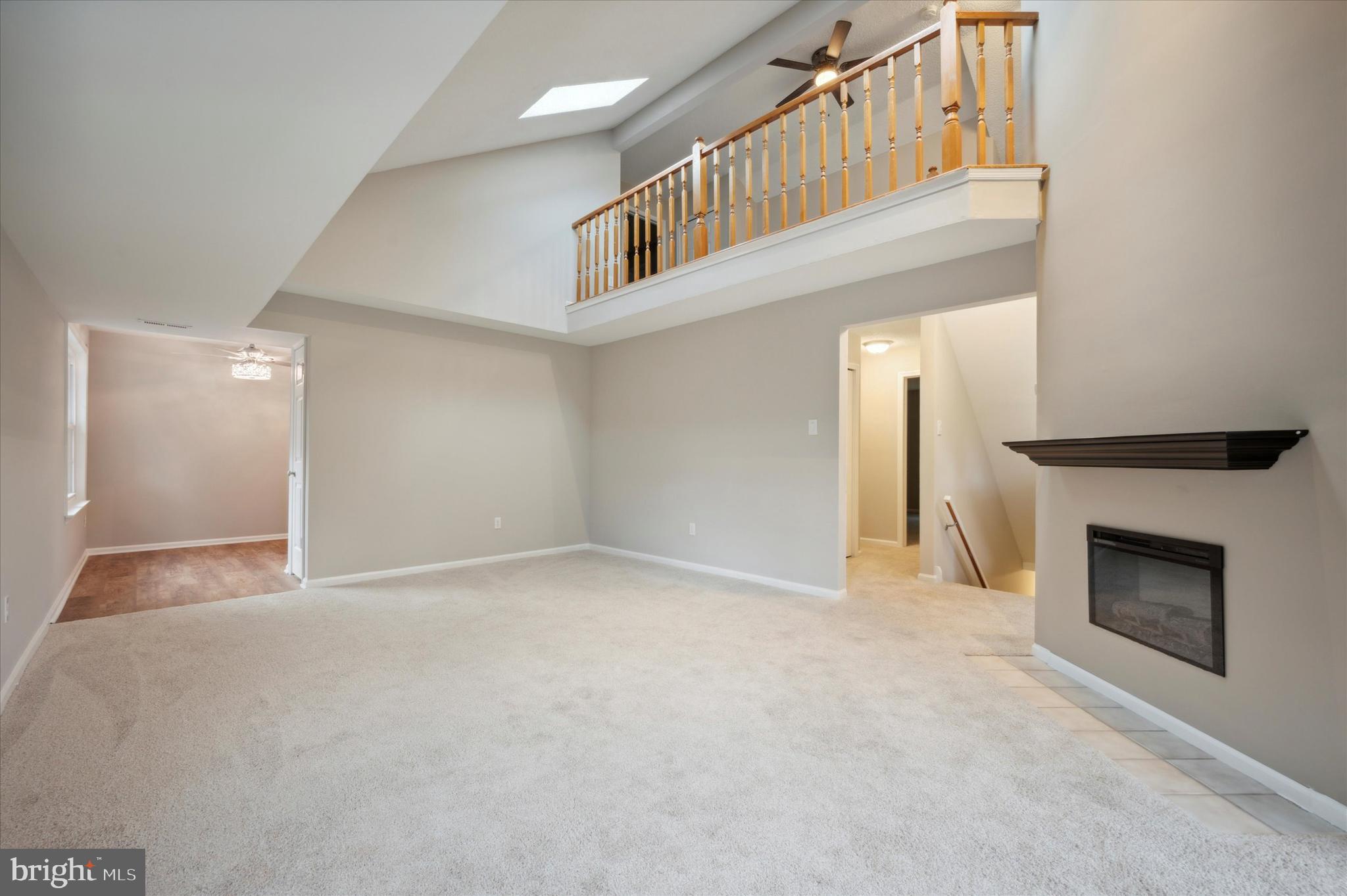 454 Redbud Ct