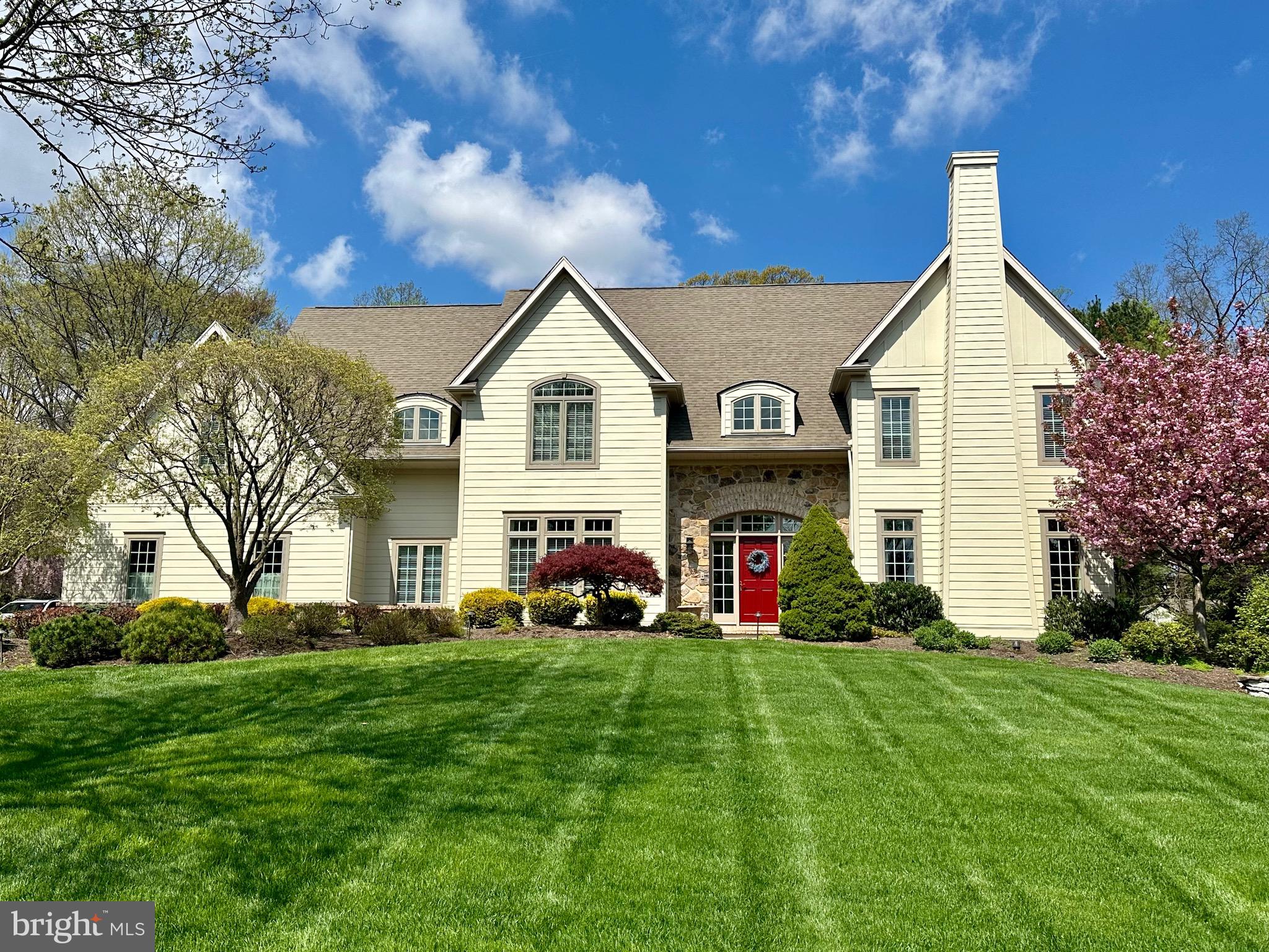 4240 Erica Dr