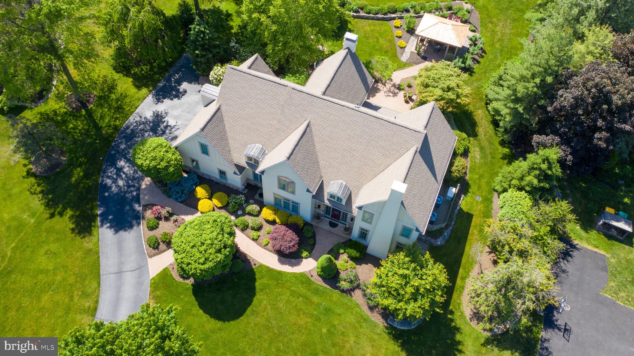 4240 Erica Dr