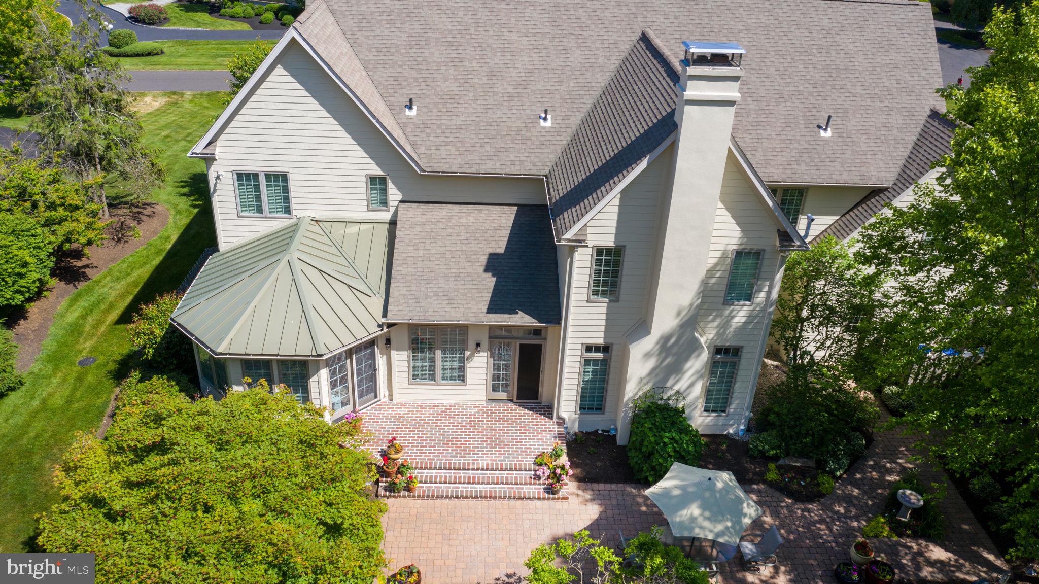 4240 Erica Dr