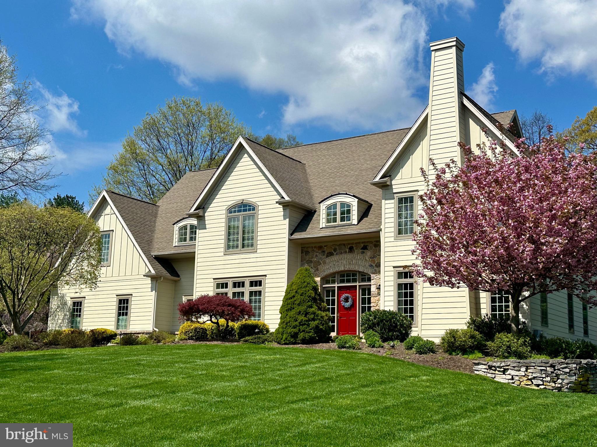 4240 Erica Dr