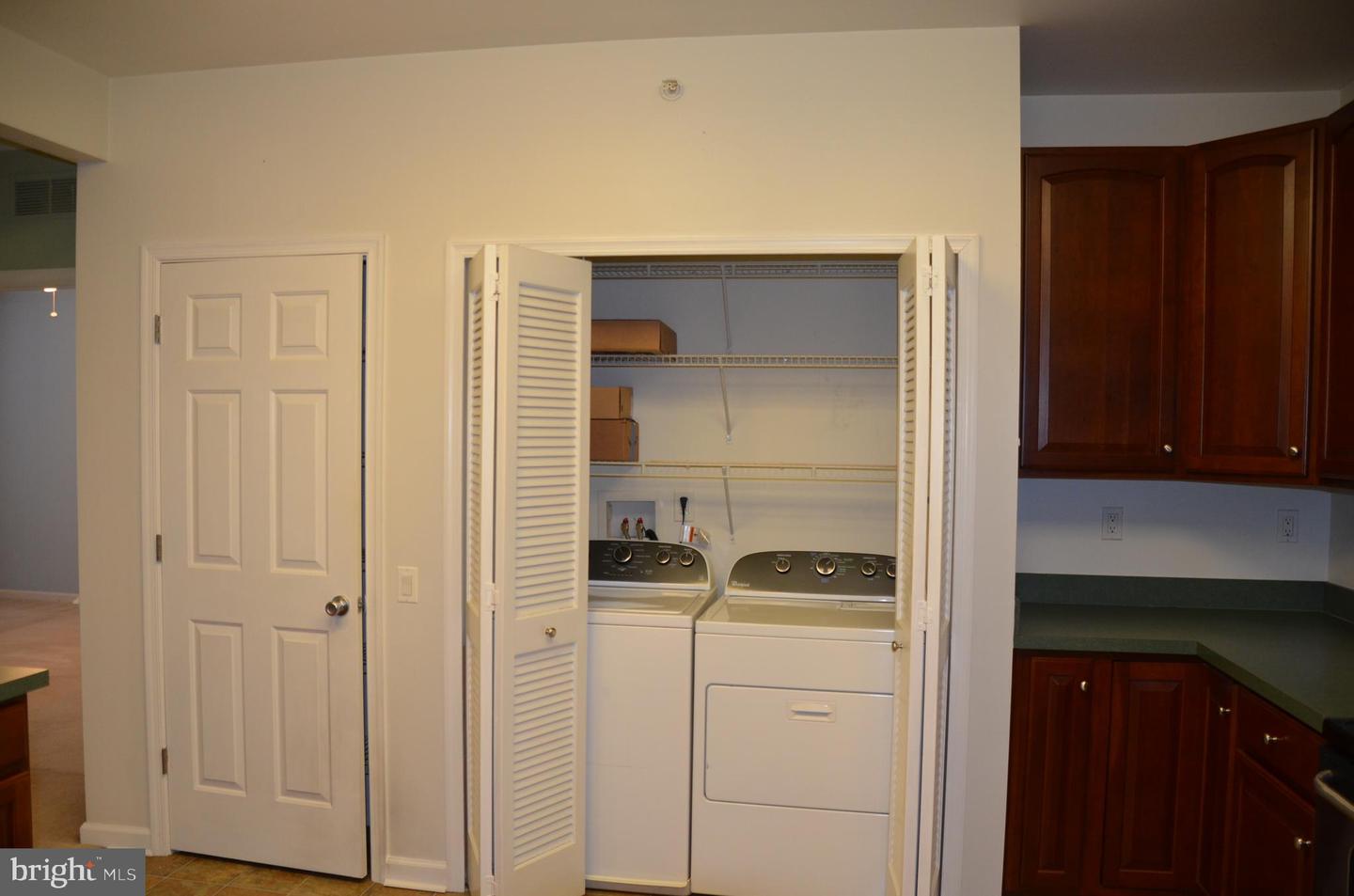 200 Evodia Cir #203