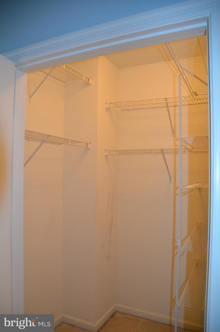200 Evodia Cir #203