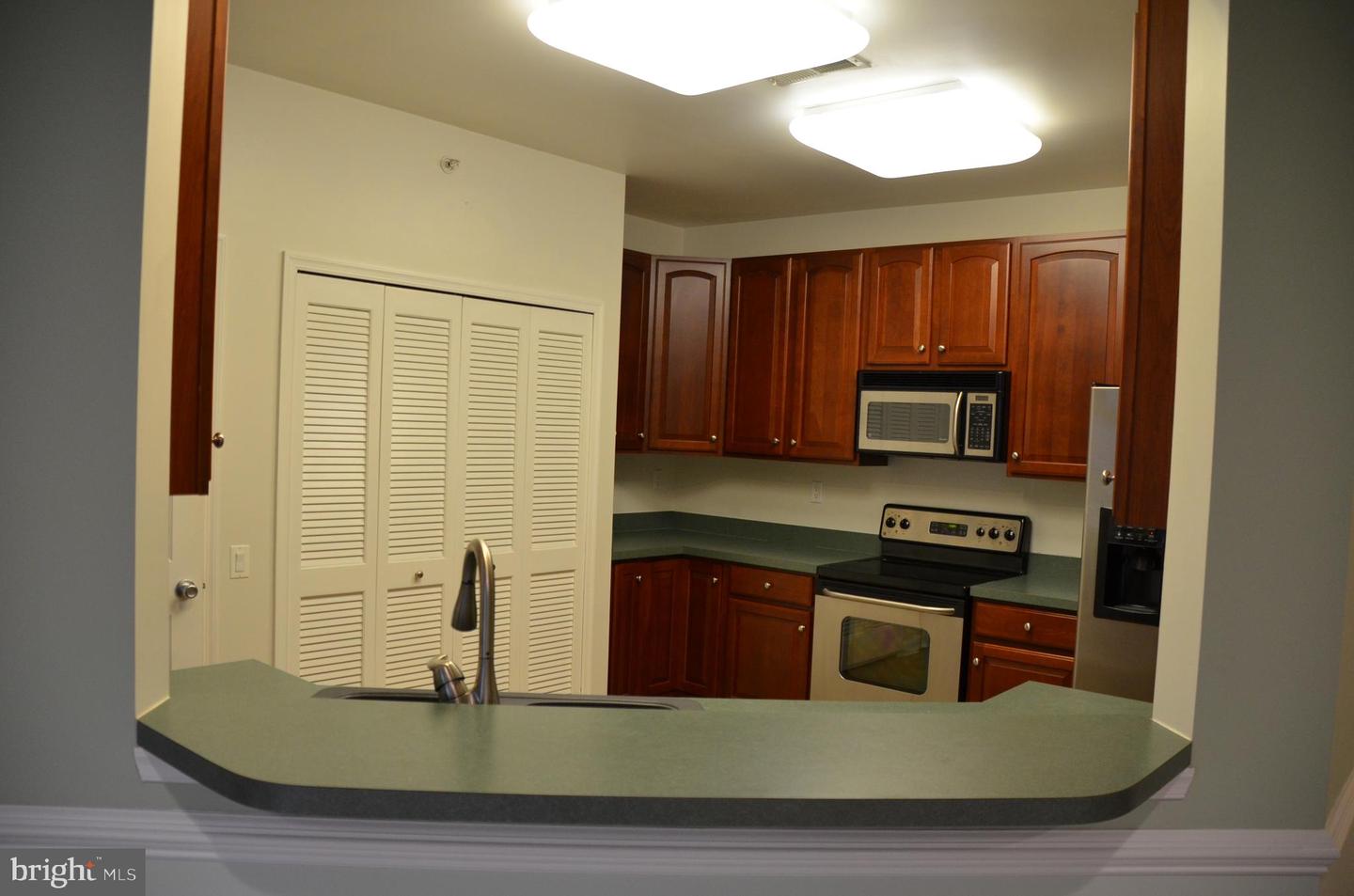 200 Evodia Cir #203