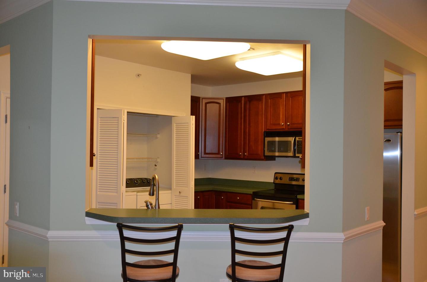 200 Evodia Cir #203