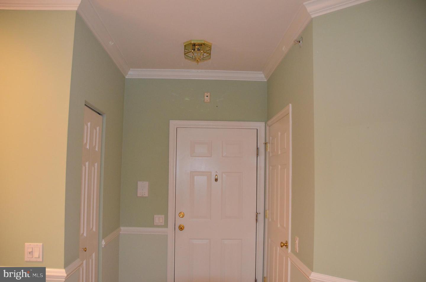 200 Evodia Cir #203