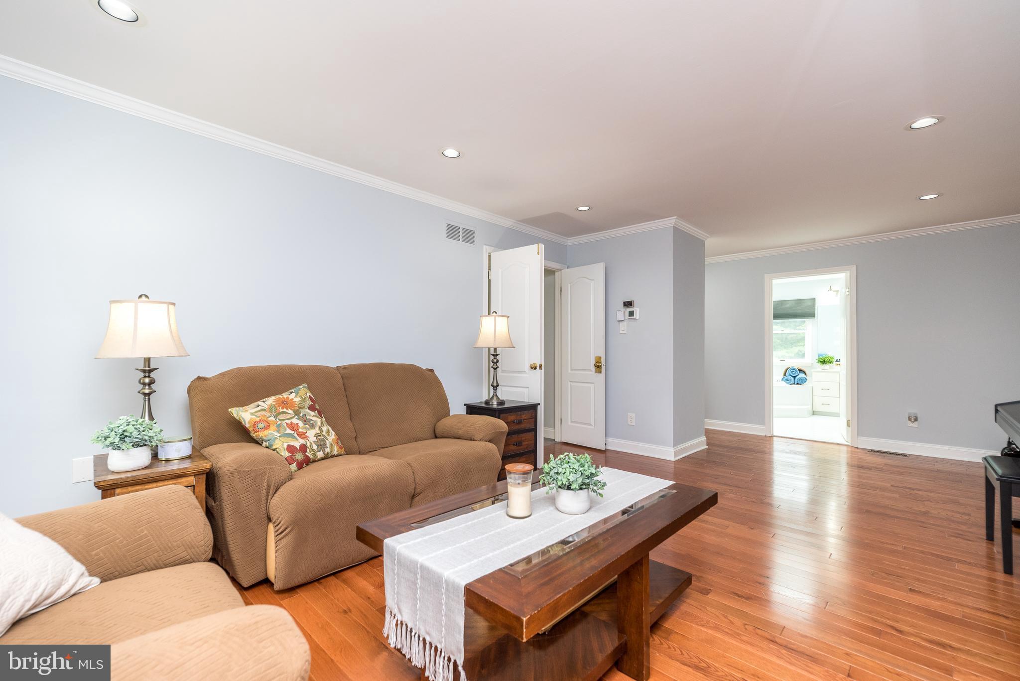 123 Orthodox Dr