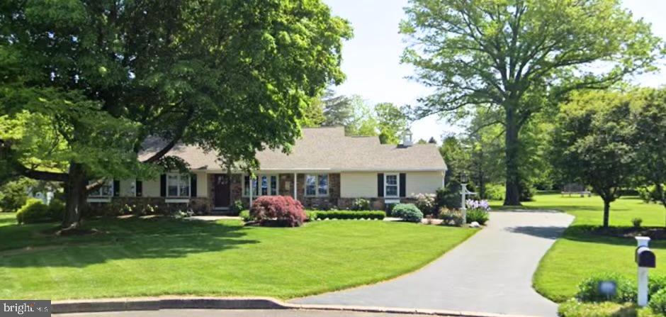 5339 Cambridge Cir