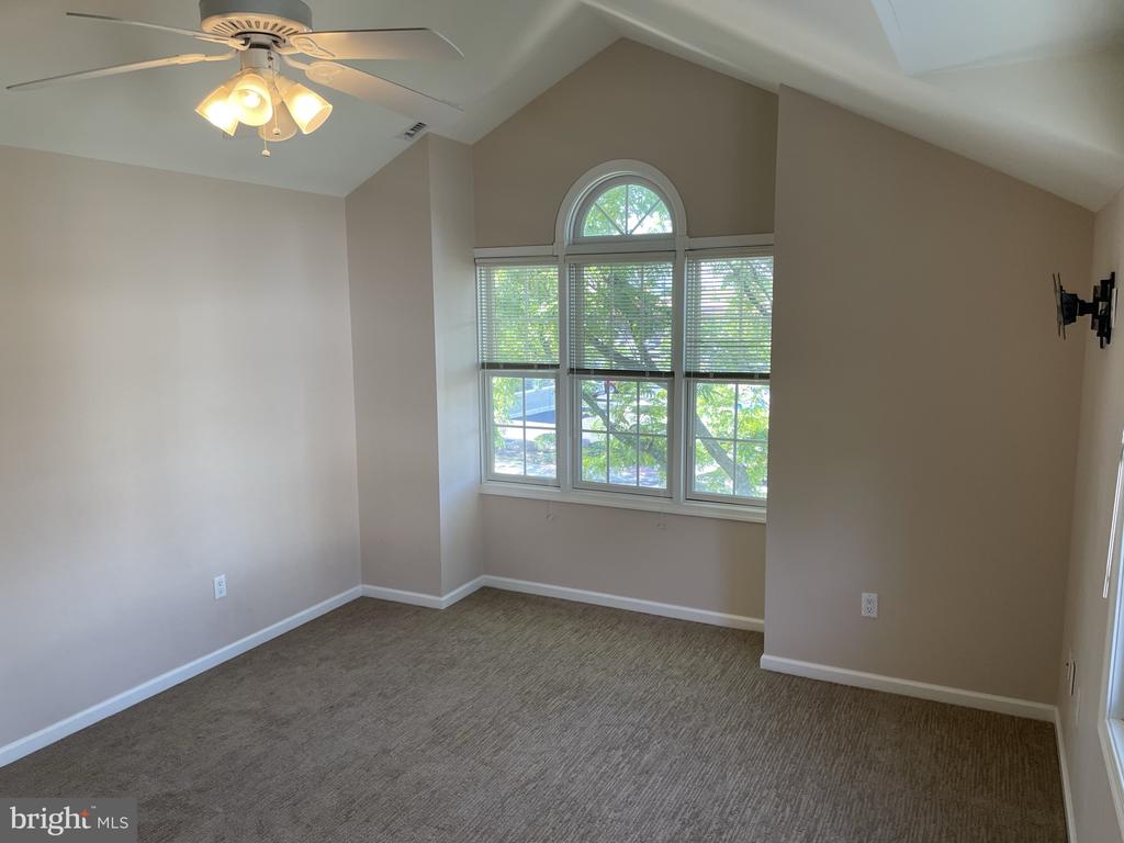 515 N MAIN STREET