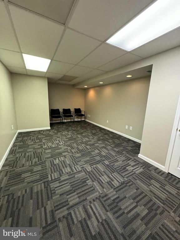 603 CORPORATE DRIVE W W