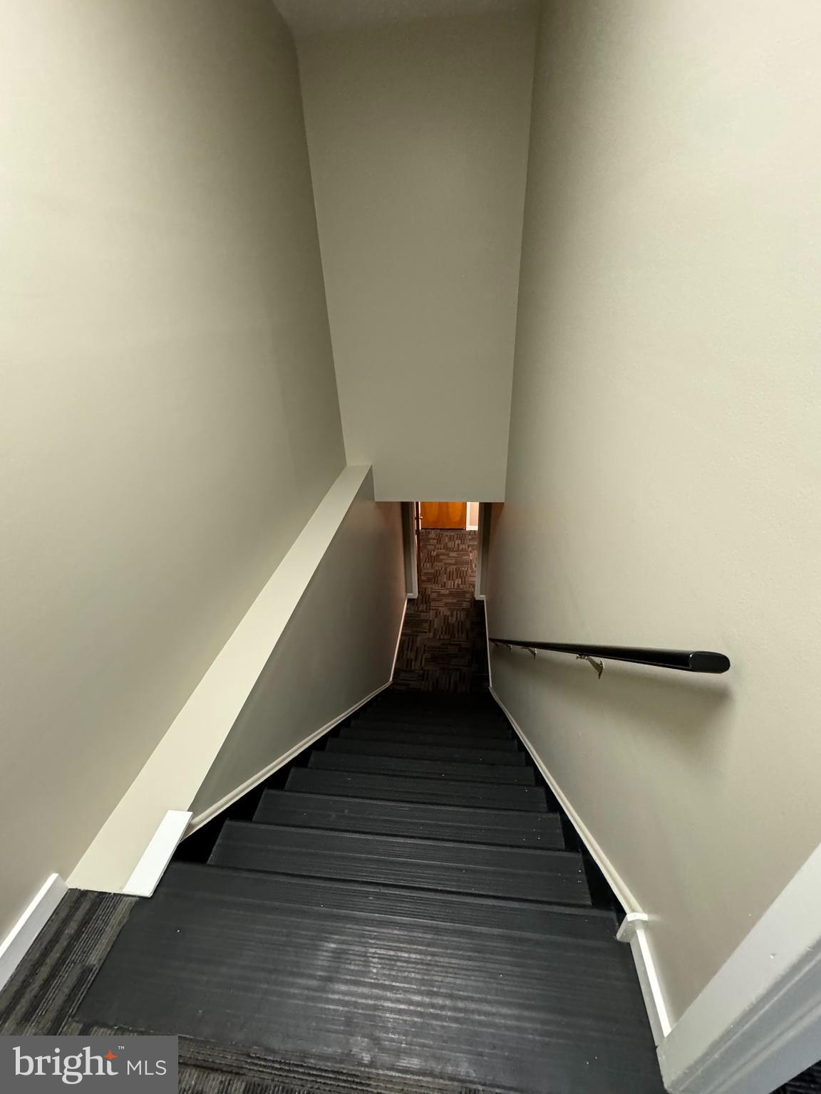 603 CORPORATE DRIVE W W