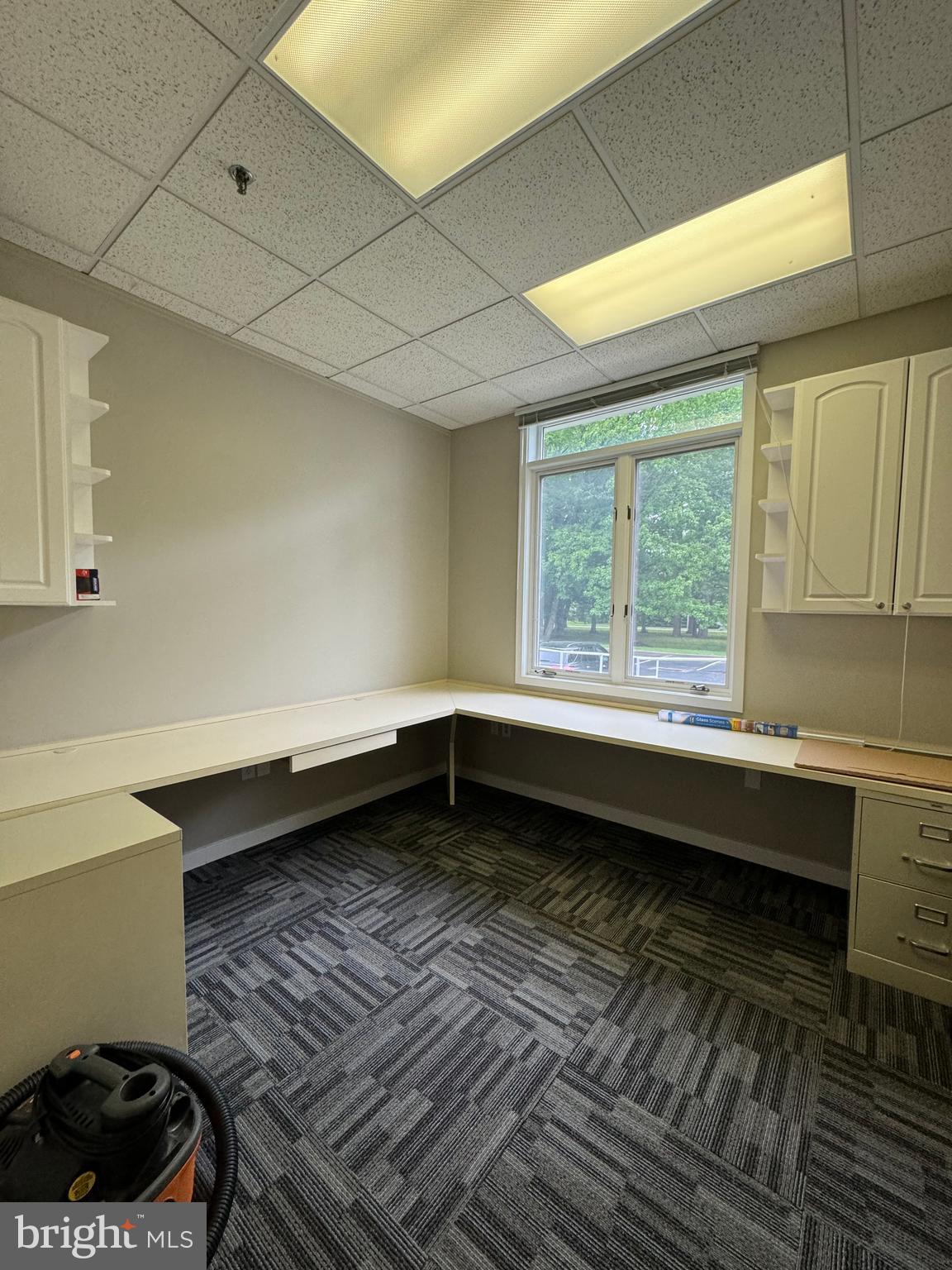 603 CORPORATE DRIVE W W