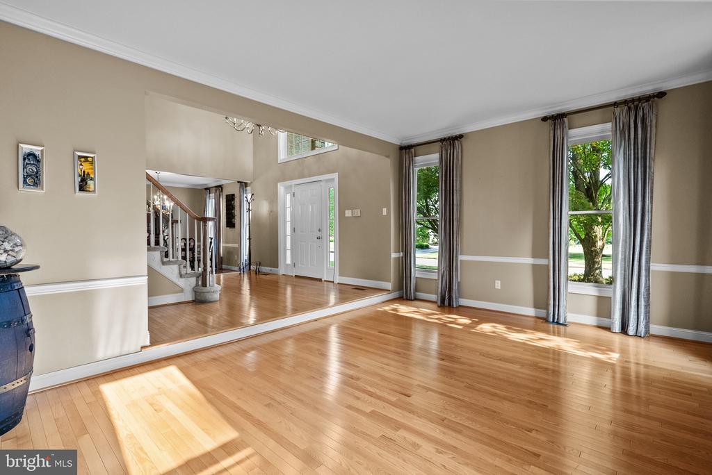 543 Heatons Mill Dr