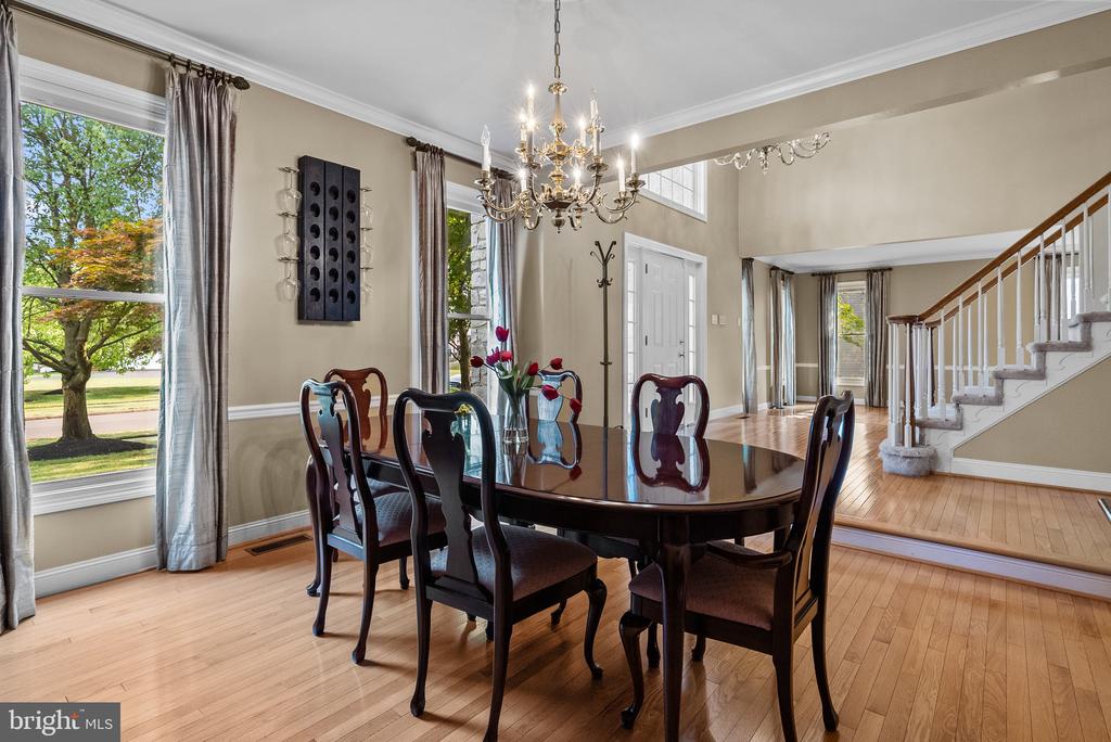 543 Heatons Mill Dr
