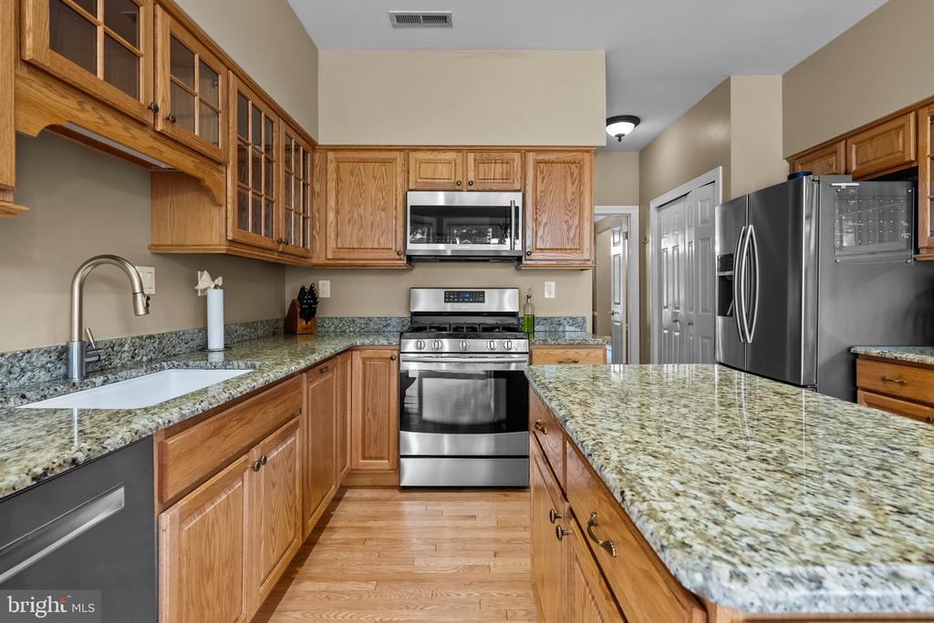 543 Heatons Mill Dr