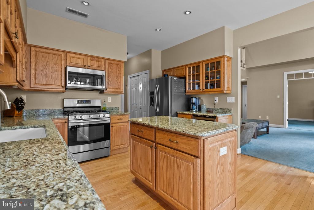 543 Heatons Mill Dr