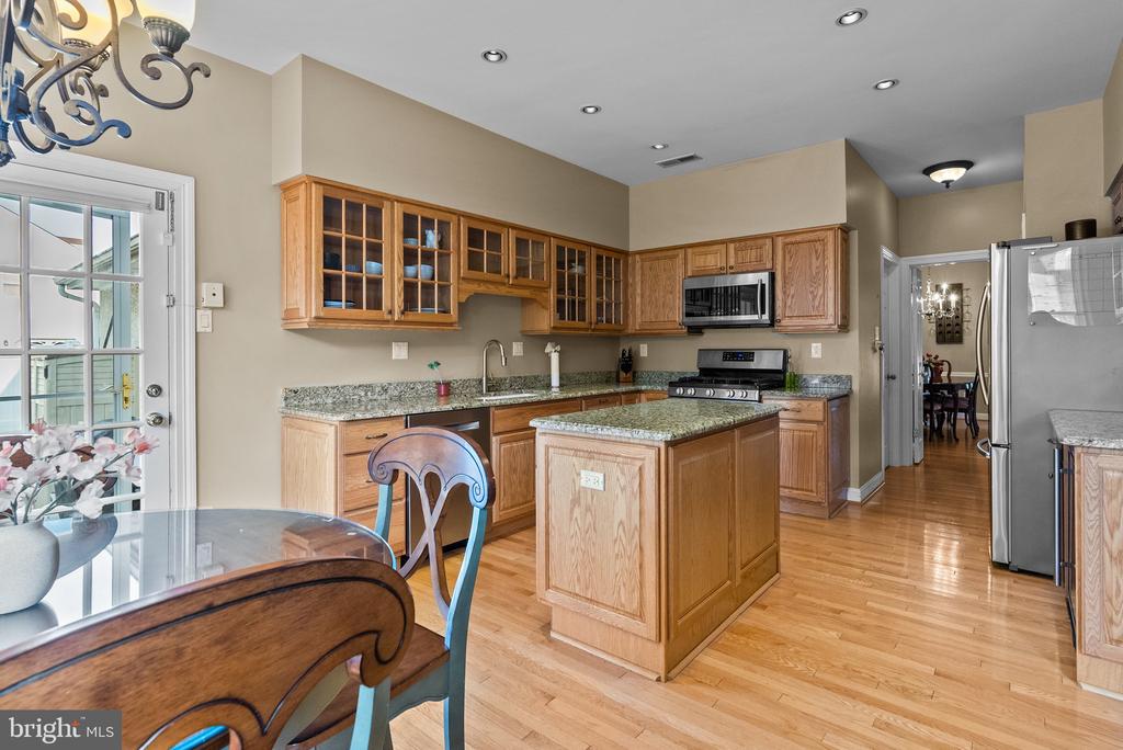 543 Heatons Mill Dr