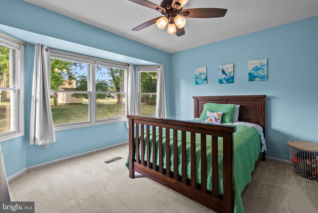 543 Heatons Mill Dr